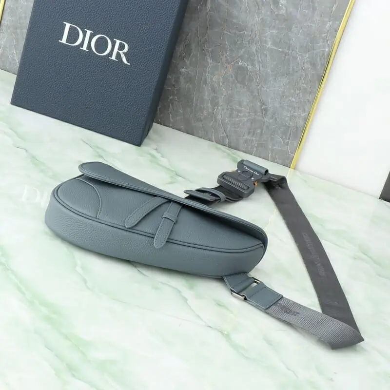 christian dior aaa homme mini sac a main s_124a4ab3